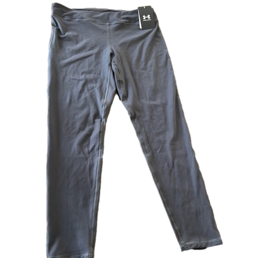 UNDER Armour NWT dark gray leggings